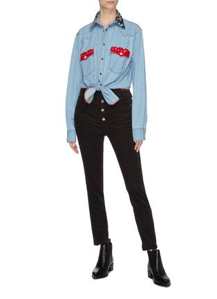 Figure View - Click To Enlarge - FORTE COUTURE - Knot front bandana print panel denim shirt