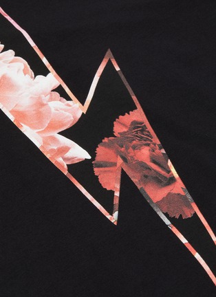 - NEIL BARRETT - Floral thunderbolt print T-shirt