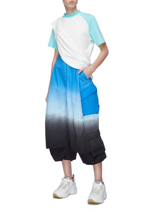 Figure View - Click To Enlarge - SIRLOIN - 'Bukko-T' asymmetric drape panel colourblock raglan T-shirt