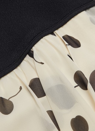Detail View - Click To Enlarge - 3.1 PHILLIP LIM - Contrast waist panel cherry print pleated chiffon skirt