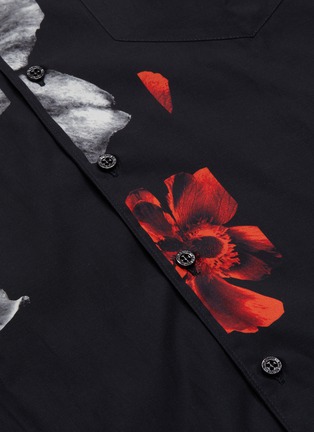  - NEIL BARRETT - Floral print short sleeve shirt