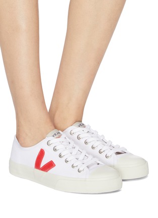 Figure View - Click To Enlarge - VEJA - 'Wata' organic canvas sneakers