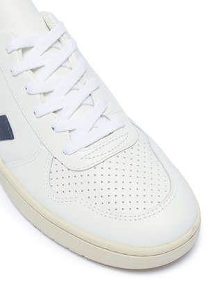 Detail View - Click To Enlarge - VEJA - 'V-10' perforated leather sneakers
