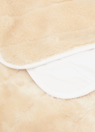 Detail View - Click To Enlarge - SHLEEP - The ShleepSkin™ blanket – White/Oatmeal