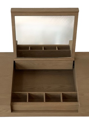 Detail View - Click To Enlarge - ANDRÉ FU LIVING - Oak dressing table