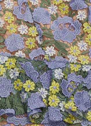 Detail View - Click To Enlarge - JONATHAN LIANG - Asymmetric one-shoulder floral macramé lace dress