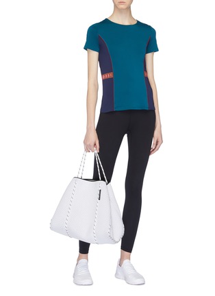 Figure View - Click To Enlarge - PARTICLE FEVER - Cutout back colourblock Particle Noofuu top