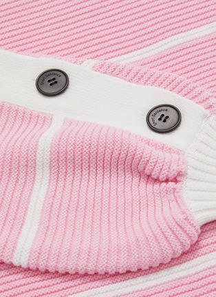  - SHORT SENTENCE - Button sleeve stripe rib knit sweater