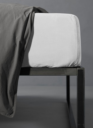 Detail View - Click To Enlarge - SOCIETY LIMONTA - Nite king size cotton fitted sheet – White