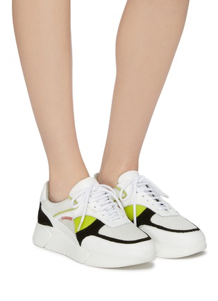 Figure View - Click To Enlarge - AXEL ARIGATO - 'Genesis' chunky outsole patchwork sneakers