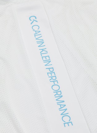  - CALVIN KLEIN PERFORMANCE - Logo stripe back mesh collarless track jacket
