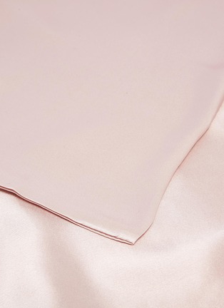 Detail View - Click To Enlarge - MIKMAX - Mulberry silk pillowcase set – Dusty Pink