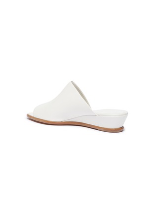  - VINCE - 'Duvall' leather wedge sandals
