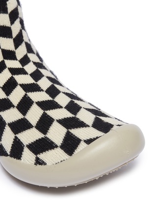 Detail View - Click To Enlarge - COLLÉGIEN - Geometric intarsia toddler sock knit sneakers