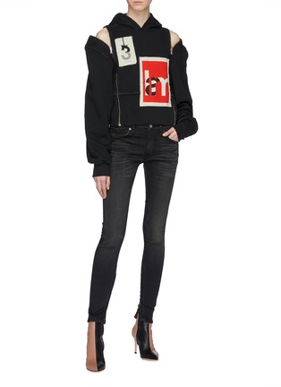 Figure View - Click To Enlarge - TRE BY NATALIE RATABESI - 'The Human' slogan appliqué detachable zip sleeve panel hoodie