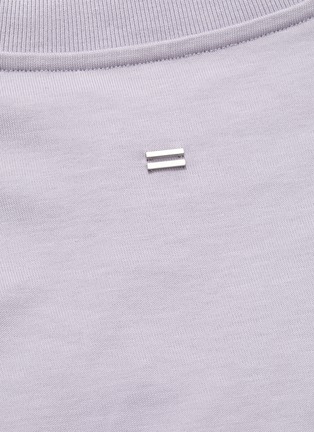  - EQUIL - Boxy crew neck T-shirt