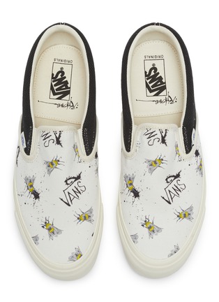 Detail View - Click To Enlarge - VANS - x Ralph Steadman 'Classic Slip-On' bee print canvas skates