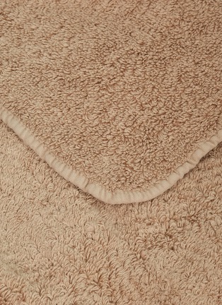 Detail View - Click To Enlarge - ABYSS - Super Pile bath sheet – Taupe