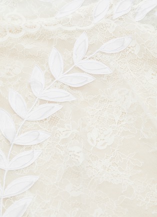 - OSCAR DE LA RENTA - Leaf embroidered Chantilly lace asymmetric handkerchief blouse