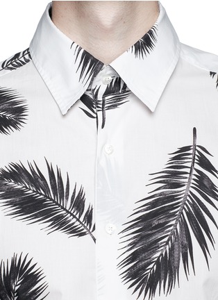 Detail View - Click To Enlarge - OVADIA AND SONS - 'Camp' palm leaf print cotton shirt