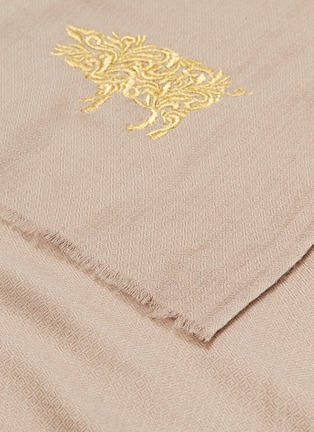 Detail View - Click To Enlarge - JANAVI - 'Pig' embroidered Merino wool scarf