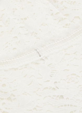 Detail View - Click To Enlarge - ALICE & OLIVIA - 'Marleen' lace sleeveless V-neck dress
