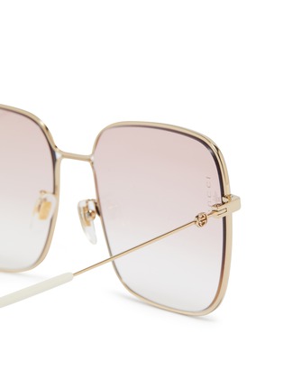 Detail View - Click To Enlarge - GUCCI - Metal oversized square sunglasses