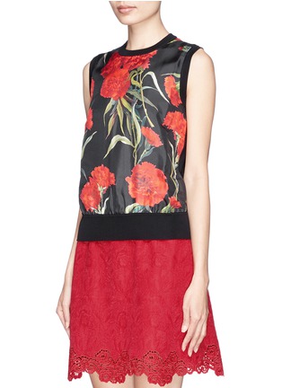 Front View - Click To Enlarge - - - Carnation print silk front sleeveless top