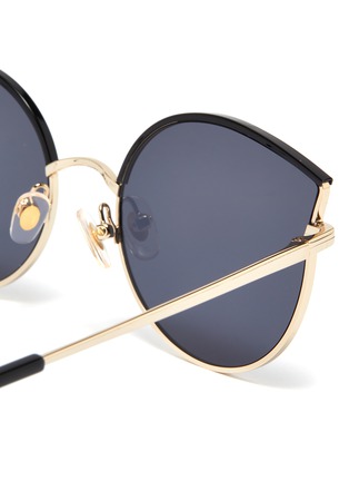 Detail View - Click To Enlarge - STEPHANE + CHRISTIAN - 'Dew' contrast browline metal cat eye sunglasses