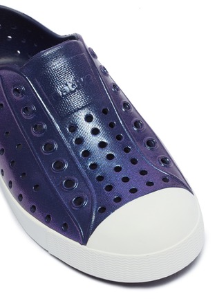 Detail View - Click To Enlarge - NATIVE  - 'Jefferson Iridescent' perforated toddler slip-on sneakers