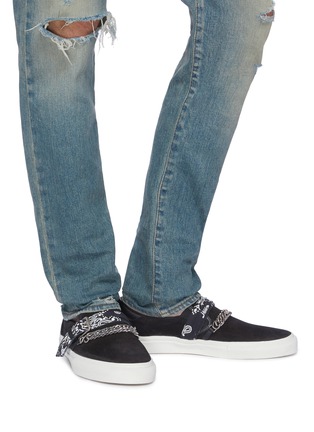 Figure View - Click To Enlarge - AMIRI - 'Bandana' curb chain strap suede skate slip-ons