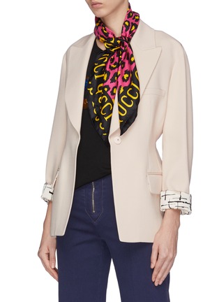 Figure View - Click To Enlarge - GUCCI - Leopard print silk twill scarf