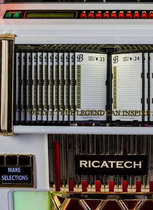 Detail View - Click To Enlarge - RICATECH - The Amitabh Bachchan jukebox – White/Gold