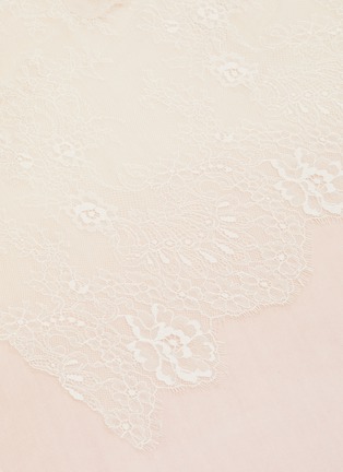 Detail View - Click To Enlarge - LANE'S - Chantilly lace panel cashmere-silk scarf