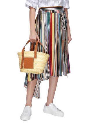 Figure View - Click To Enlarge - LOEWE - x Paula's Ibiza 'Basket' leather logo patch small straw bag
