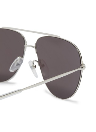 Detail View - Click To Enlarge - BALENCIAGA - "Invisible" logo print metal aviator sunglasses