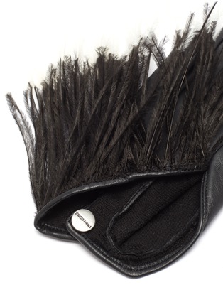 Detail View - Click To Enlarge - THOMASINE GLOVES - 'Nairobi' ostrich feather leather gloves