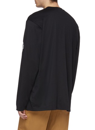 Back View - Click To Enlarge - BURBERRY - Slogan photographic print cutout oversized long sleeve T-shirt