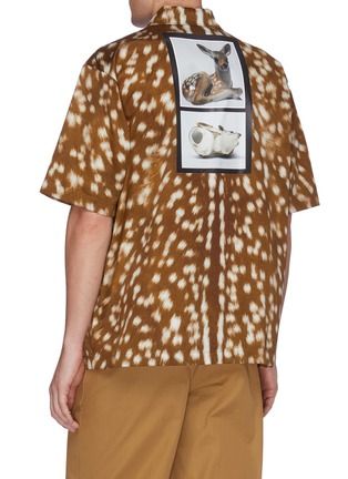Back View - Click To Enlarge - BURBERRY - 'Bambi' slogan photographic deer print half-zip shirt