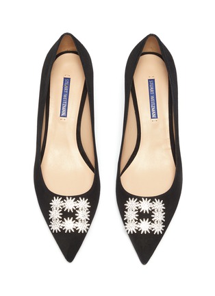 Detail View - Click To Enlarge - STUART WEITZMAN - 'Kelsey' strass brooch suede pumps