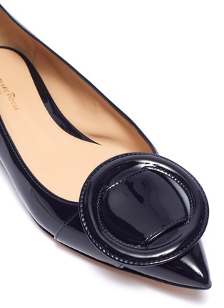 Detail View - Click To Enlarge - GIANVITO ROSSI - 'Ruby' oversized buckle patent leather flats