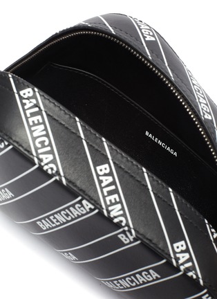Detail View - Click To Enlarge - BALENCIAGA - 'Car' logo stripe print leather crossbody pouch