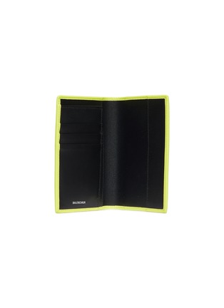 Figure View - Click To Enlarge - BALENCIAGA - 'Everyday' logo print leather passport holder