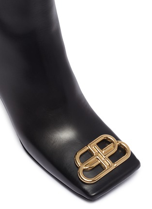 Detail View - Click To Enlarge - BALENCIAGA - 'Double Square' logo plaque leather ankle boots