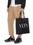 Figure View - Click To Enlarge - VALENTINO GARAVANI - Valentino Garavani 'VLTN' logo print leather tote bag