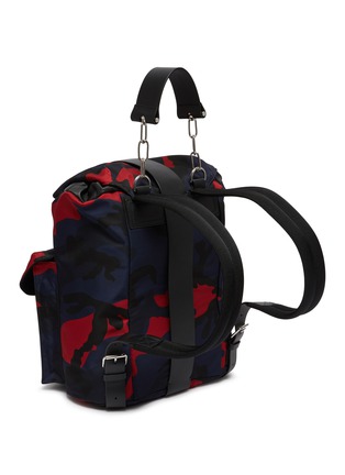 Detail View - Click To Enlarge - VALENTINO GARAVANI - Valentino Garavani Camouflage print backpack