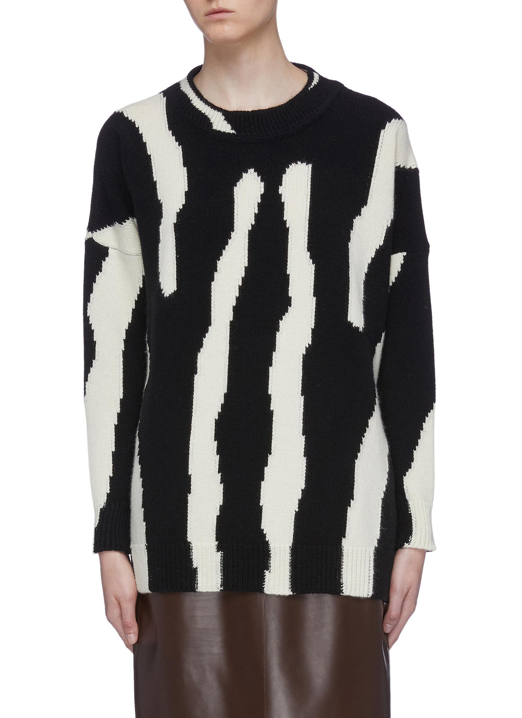 Abstract jacquard virgin wool-cashmere sweater by Oscar De La Renta