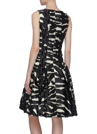 Back View - Click To Enlarge - OSCAR DE LA RENTA - Zebra fil coupé pleated sleeveless dress