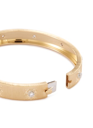 Detail View - Click To Enlarge - BUCCELLATI - Macri Classica' diamond gold bangle