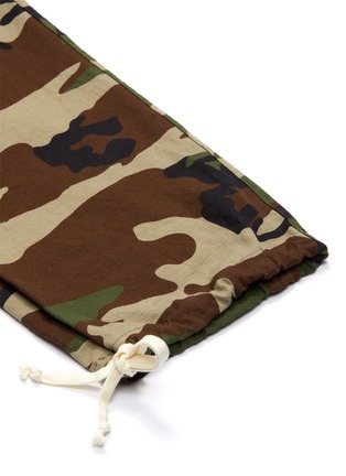  - DANIEL PATRICK - 'M93' drawstring camouflage print cargo pants